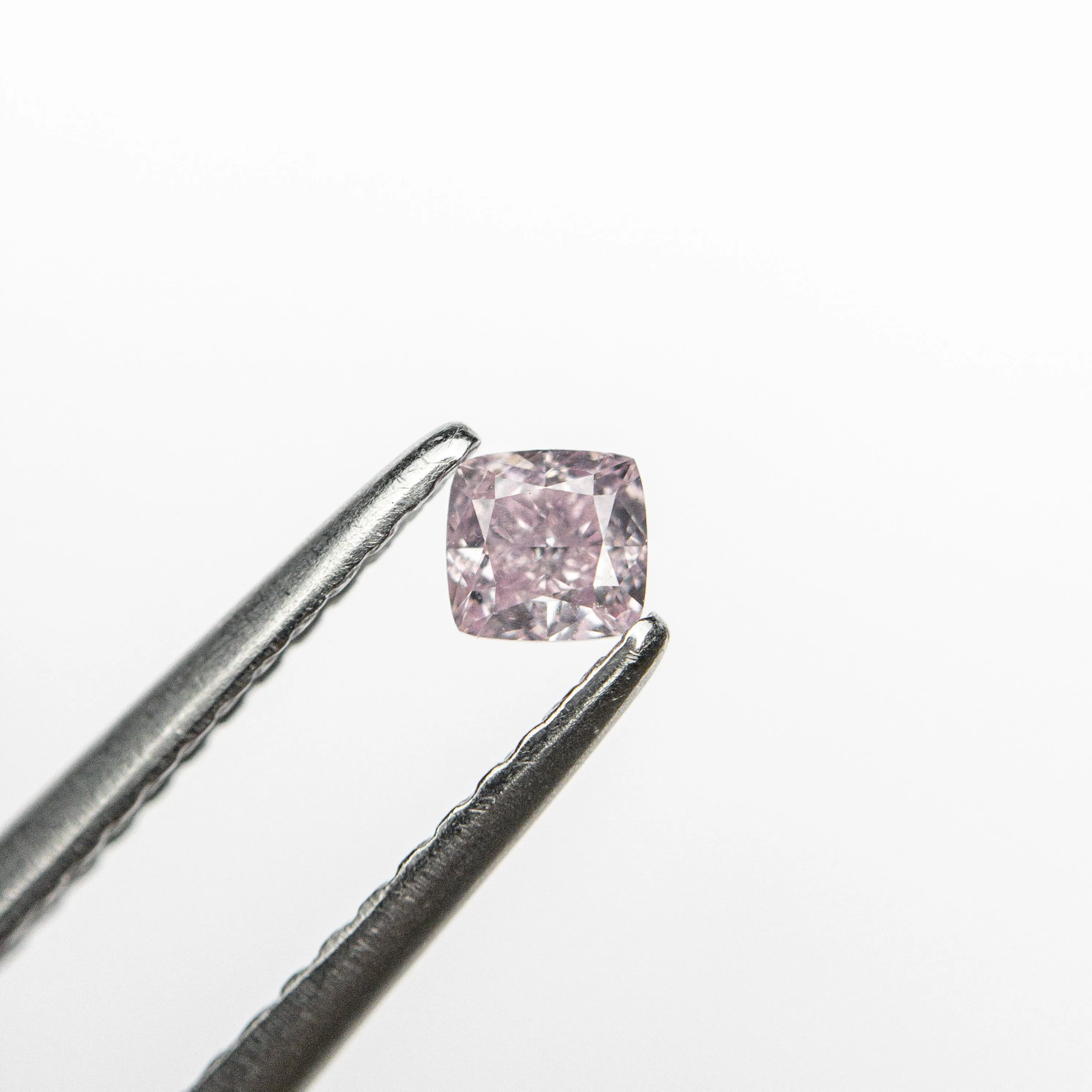 0.16ct 2.97x2.84x2.02mm GIA SI2 Fancy Pink Cushion Brilliant  24096-01