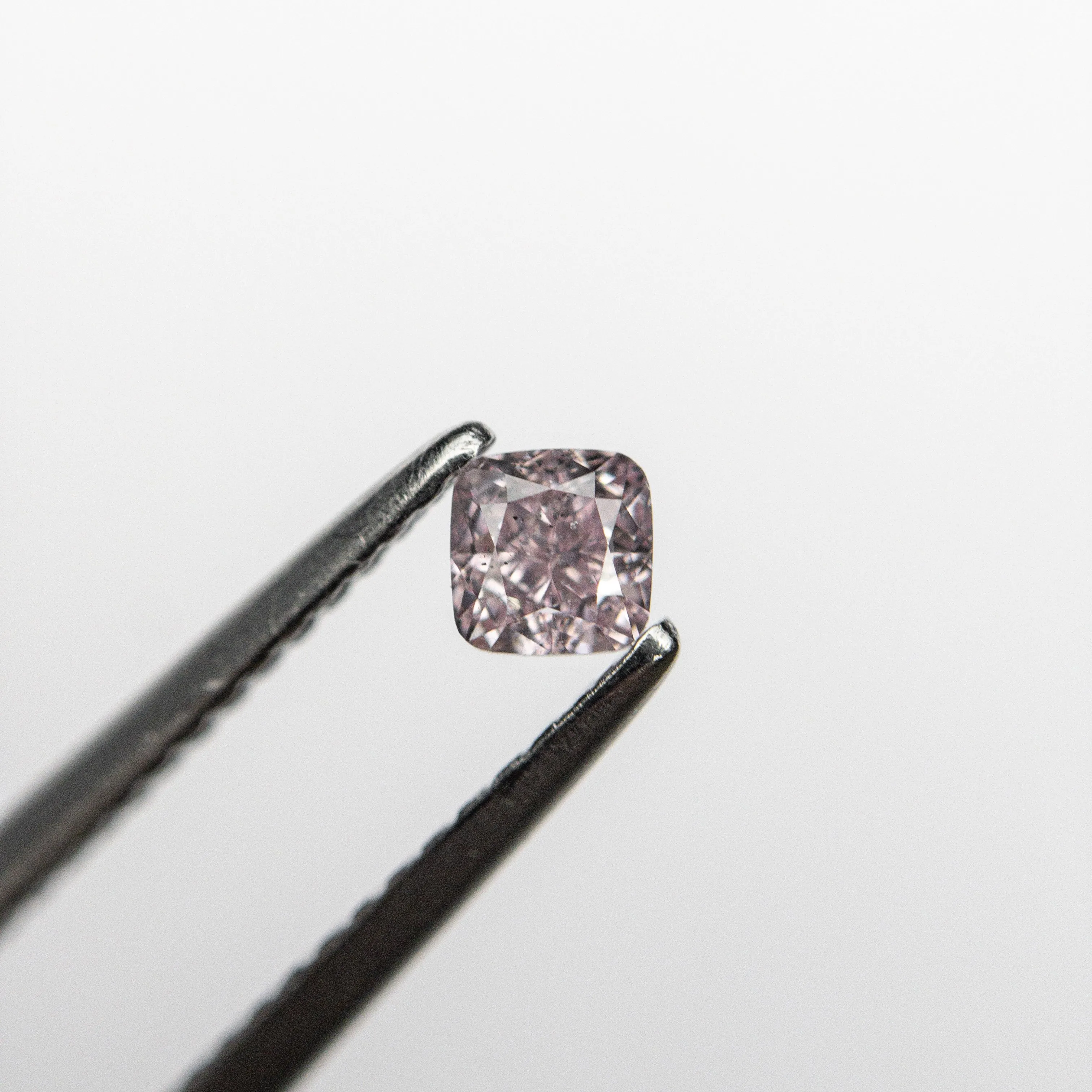 0.21ct 3.09x3.04x2.28mm GIA SI2 Fancy Purplish Pink Cushion Brilliant  24097-01