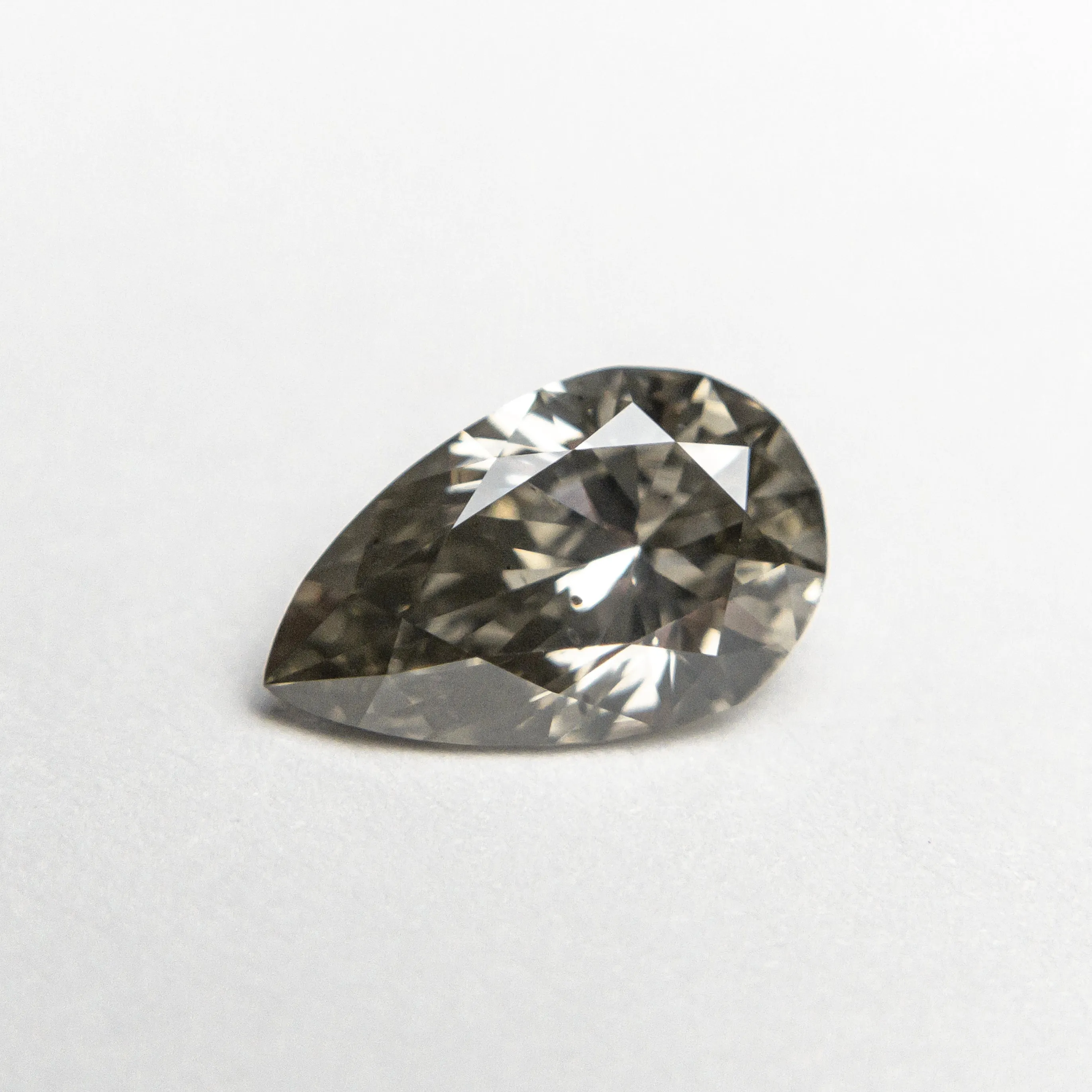 0.72ct 8.01x4.92x2.98mm SI2 Fancy Grey Pear Brilliant 19923-13