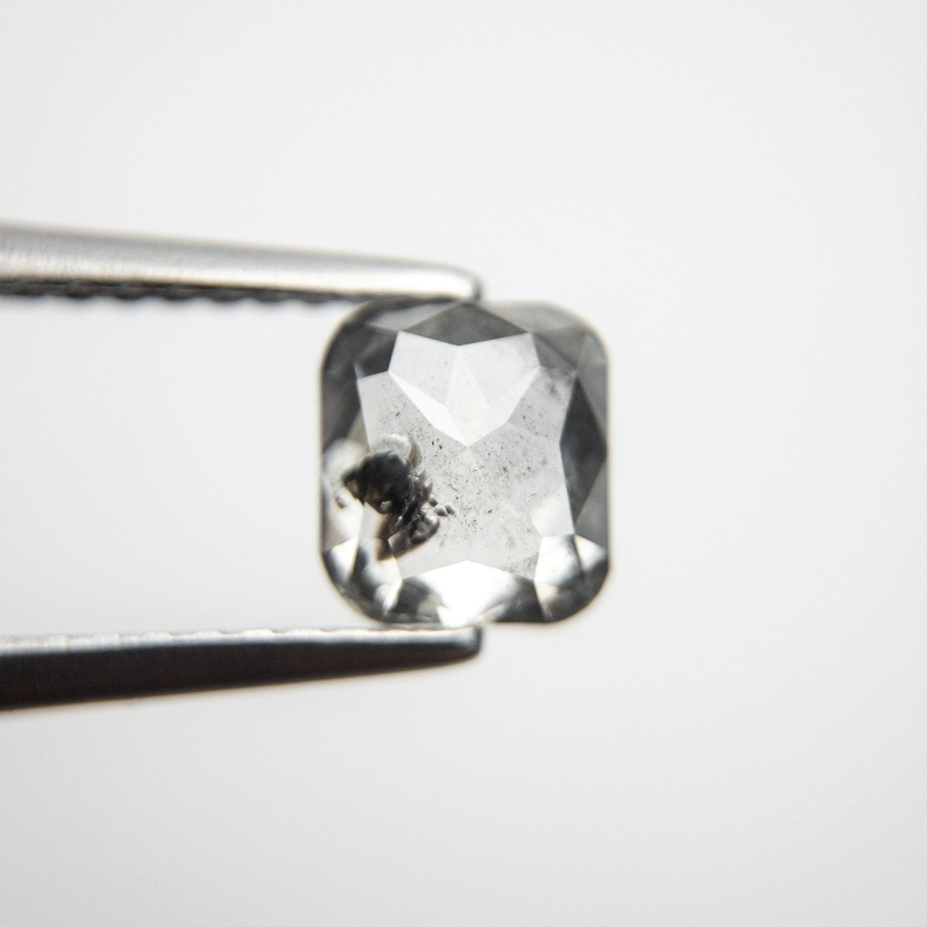 1.28ct 6.22x5.59x3.65mm Cushion Double Cut 18521-02