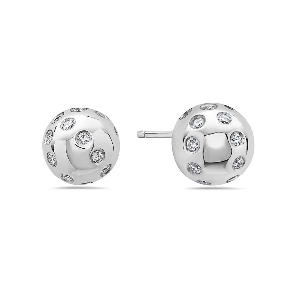 18K White Gold Ladies Earrings With Round Shaped Diamonds