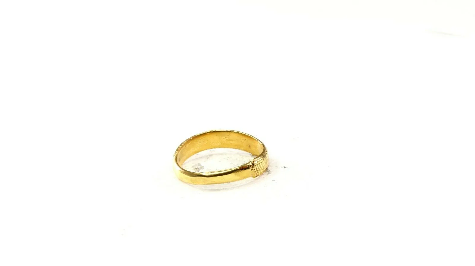 22k Ring Solid Gold ELEGANT Charm Ladies Band SIZE 7.25 RESIZABLE r2576mon