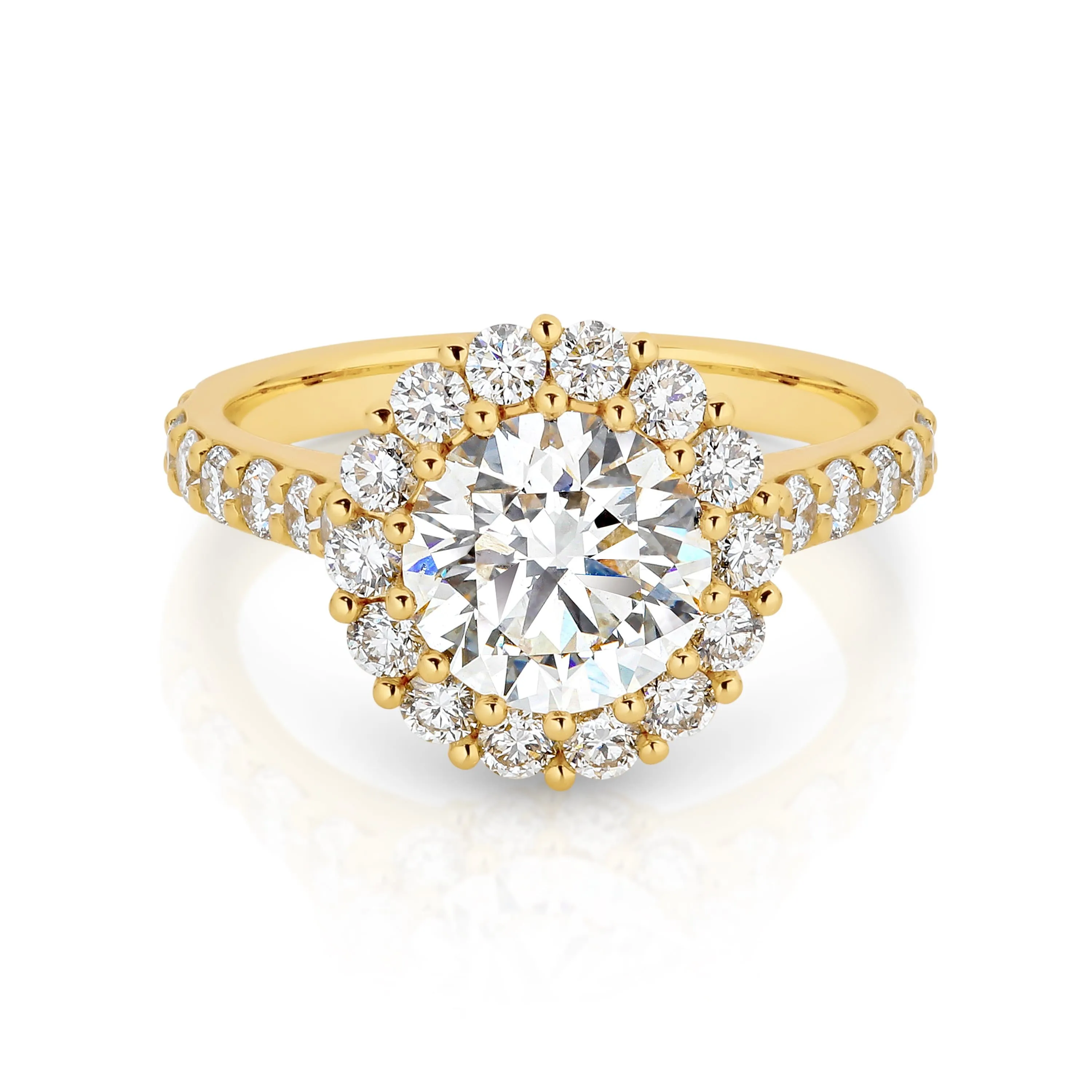 Danique | Round Brilliant Diamond Engagement Ring with Halo and Shoulder Stones