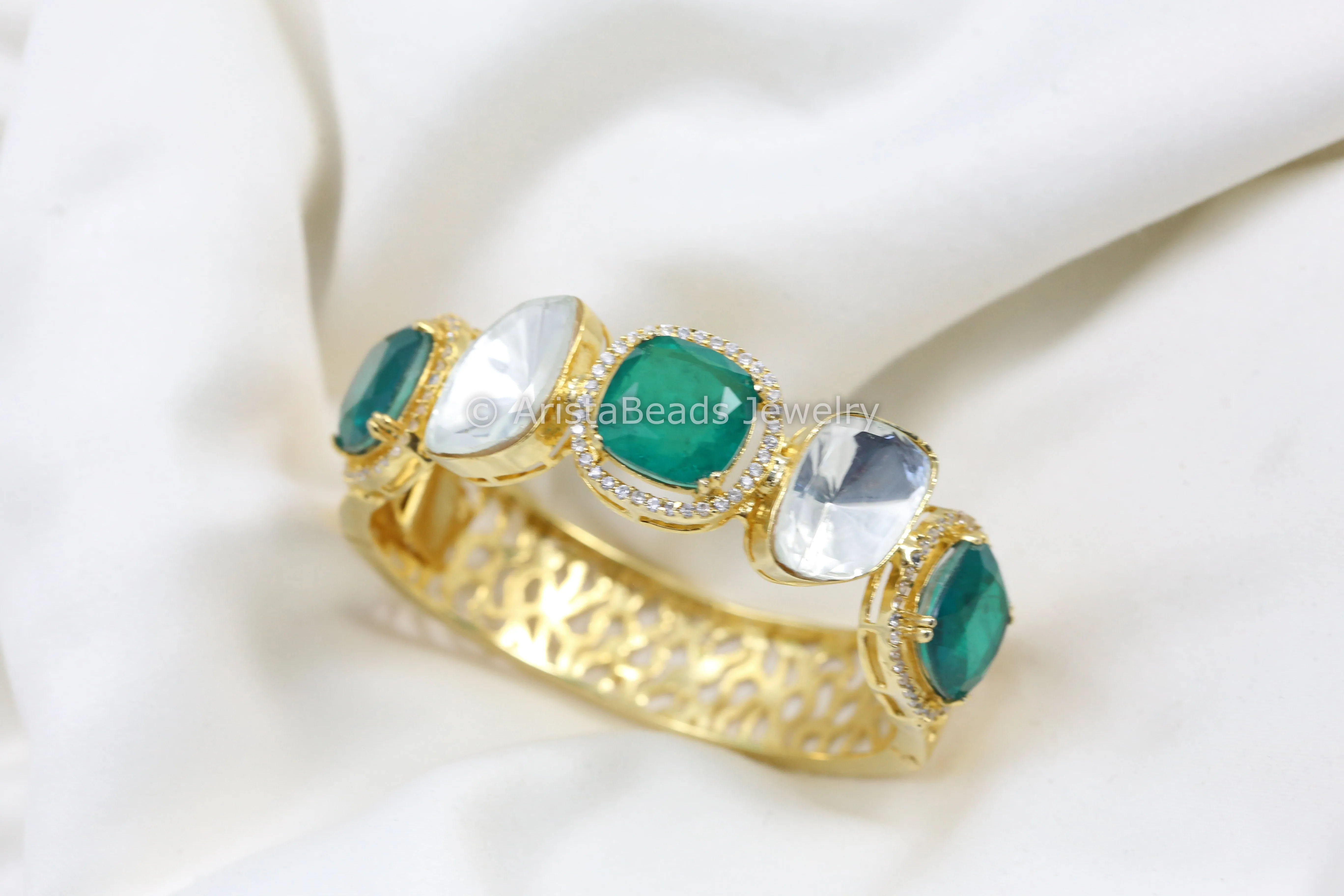 Green Doublet & Uncut Polki Bracelet (Openable)