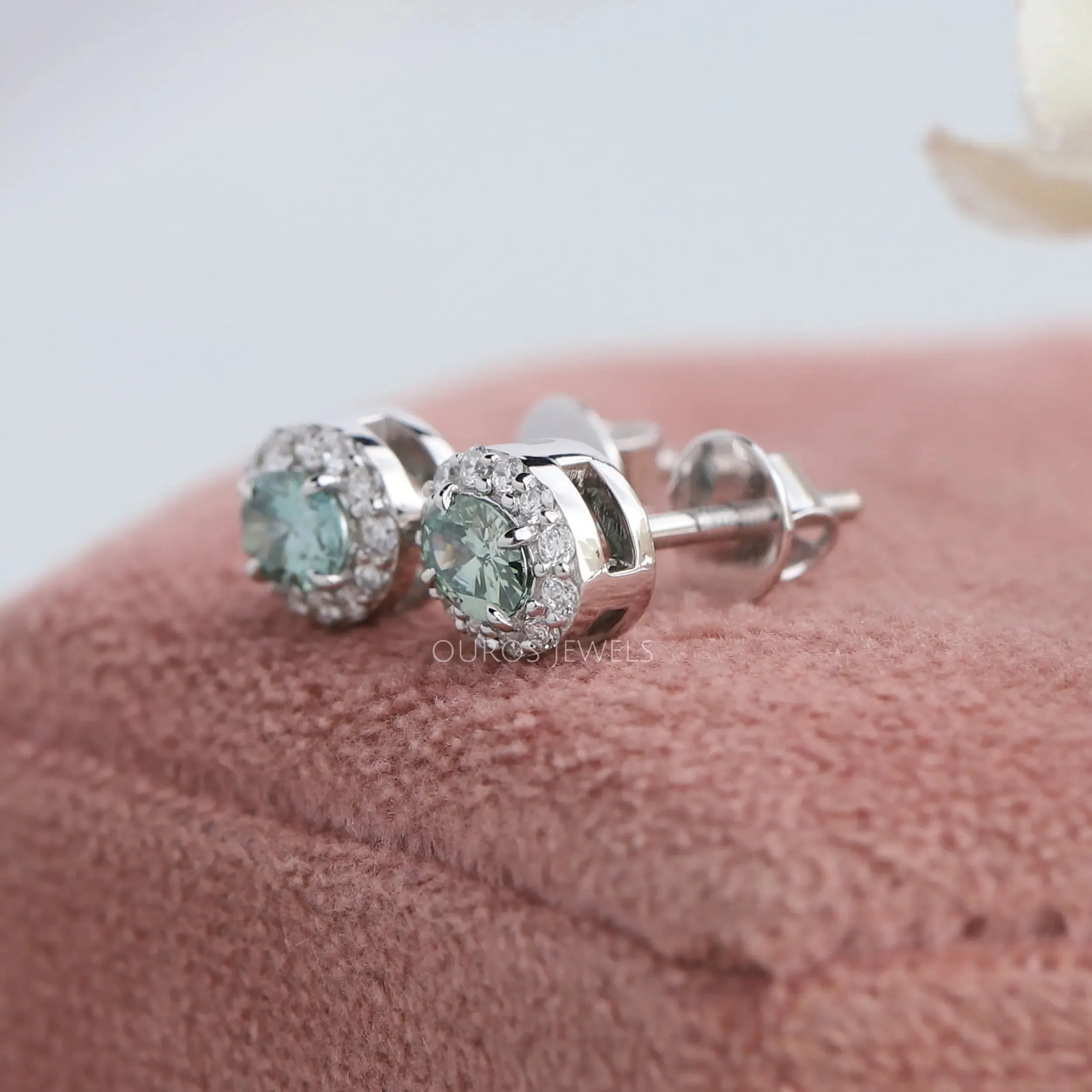 Green Oval Shaped Diamond Studs Earrings