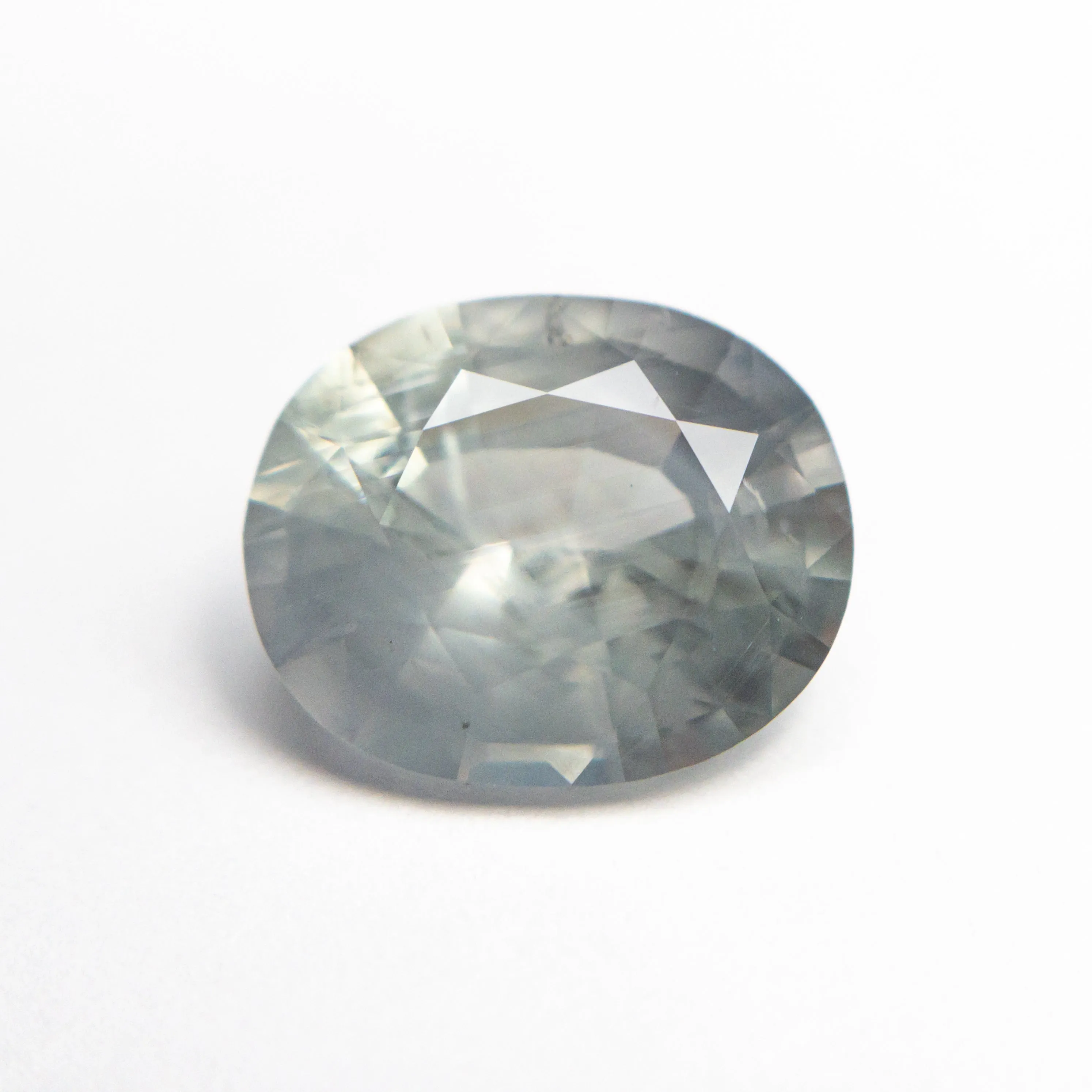 Grey/Blue Brilliant Sapphire - 3.67ct Oval