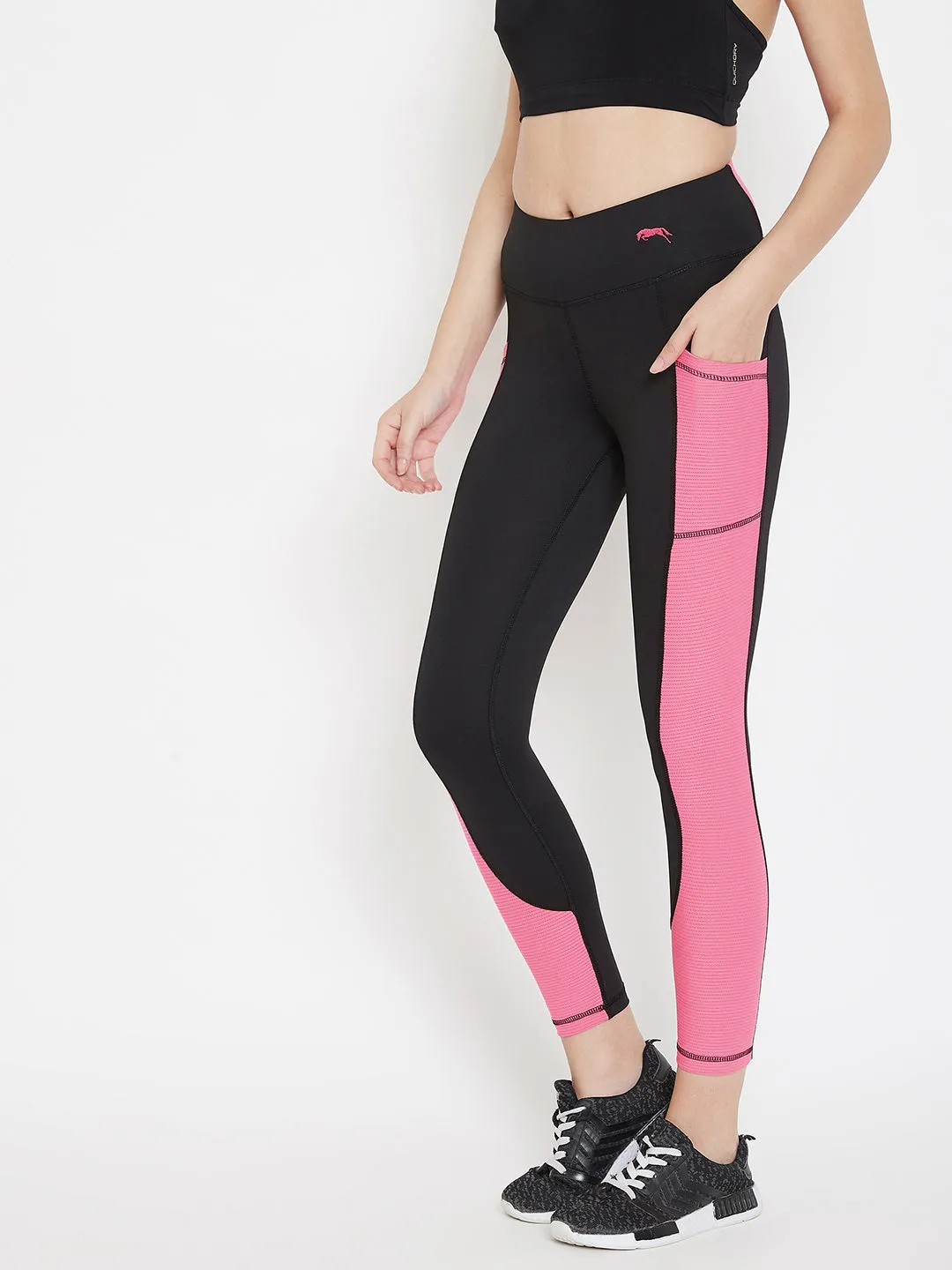 JUMP USA Women Black & Pink Colourblocked Active Wear Tights