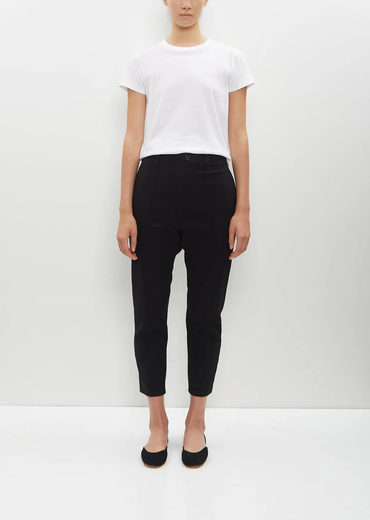 KA-Pin Tucked Slim Pant