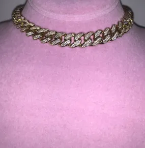 Ladies Thin Bling C Link Choker (Gold with Pink Stones)