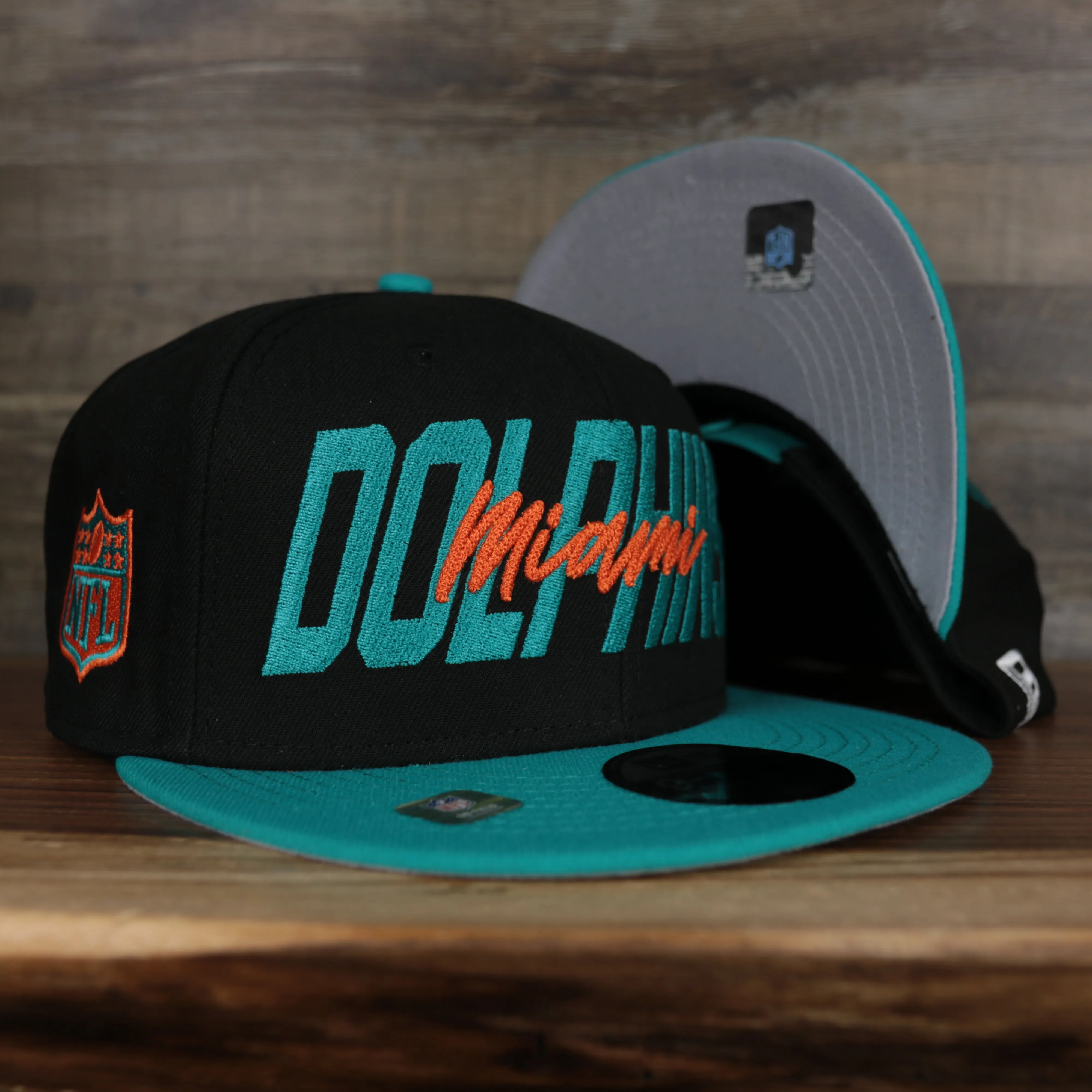 Miami Dolphins 2022 NFL Draft 9Fifty Grey Bottom On-Field Snapback | Black