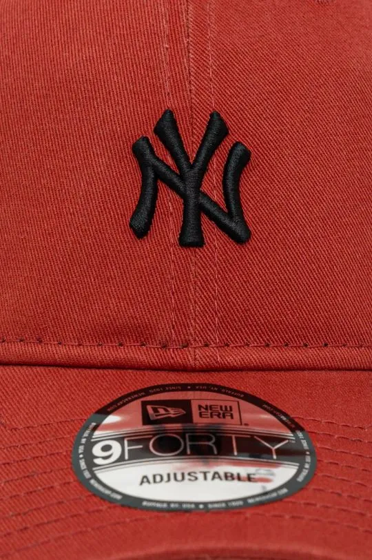 New Era cotton baseball cap WASHED 9FORTY® NEW YORK YANKEES red color with an application 60565338