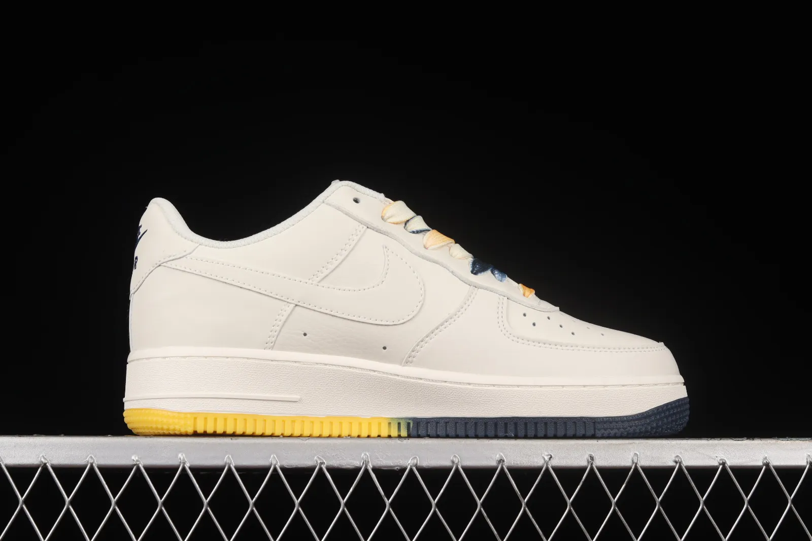 Nike Air Force 1 07 Low Su19 White Navy Blue Yellow TN2569-307