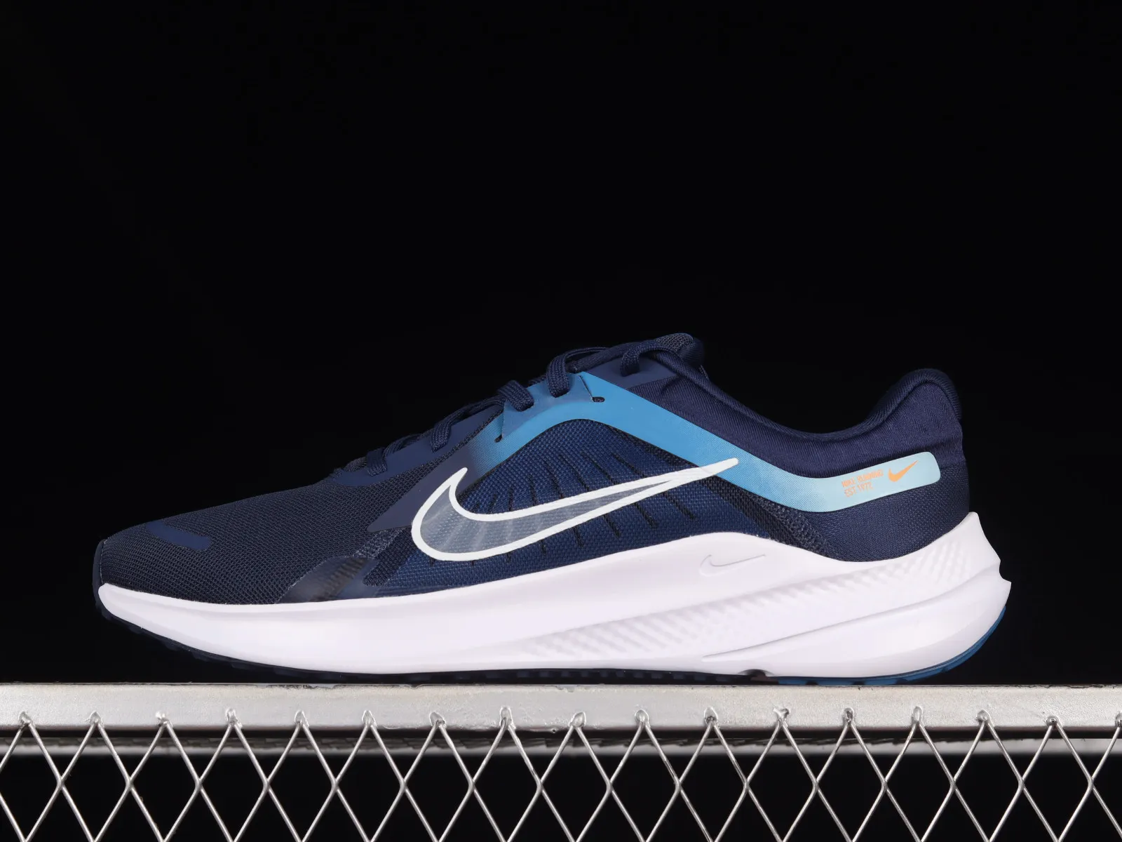 Nike Quest 5 Midnight Navy White Pure Platinum DD0204-400