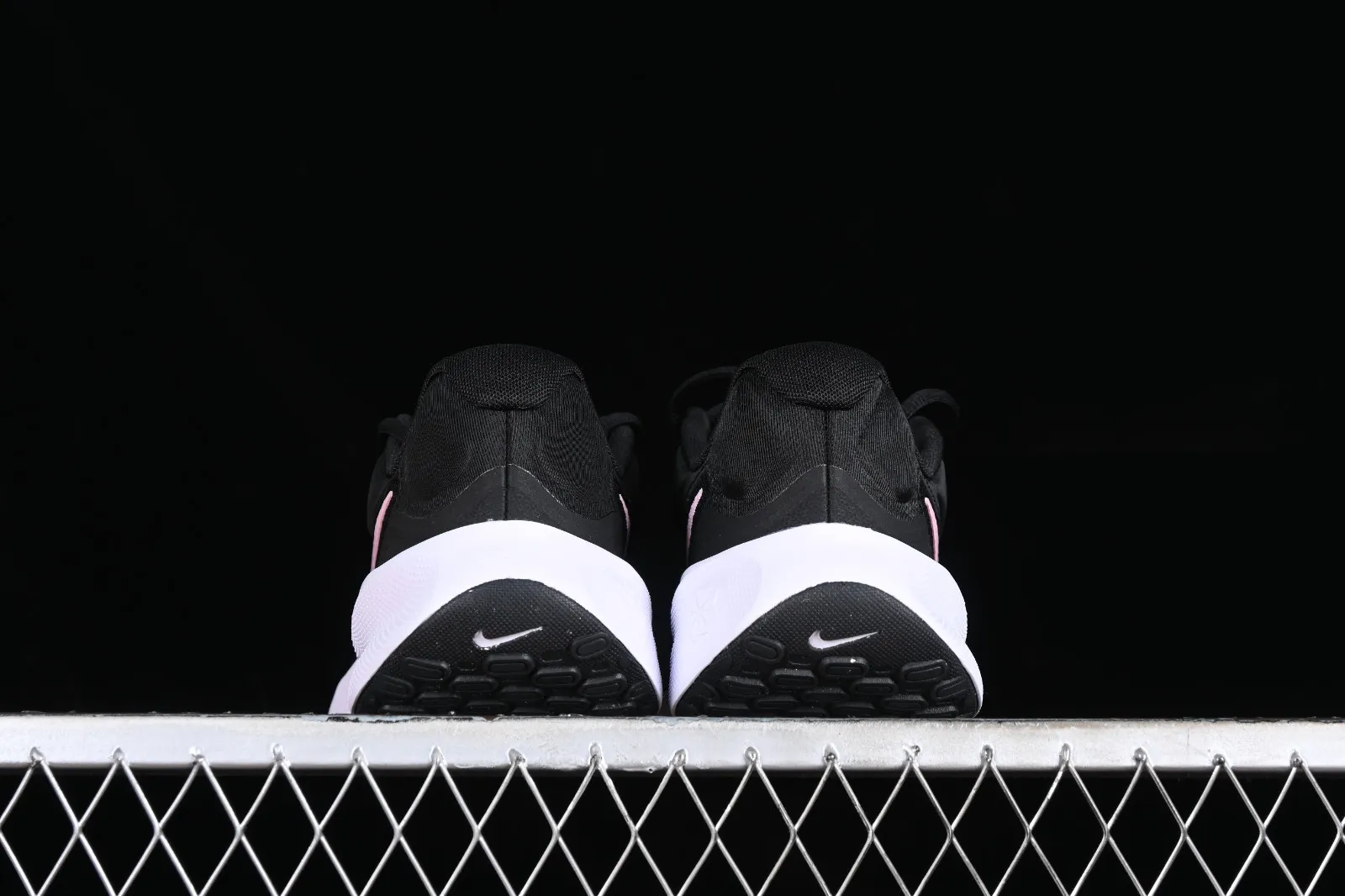 Nike Revolution 7 Black White Pink FB2208-004