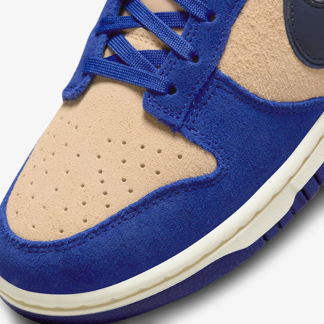 Nike SB Dunk Low LX Suede Deep Royal Blue Midnight Navy Dark Obsidian DV7411-400