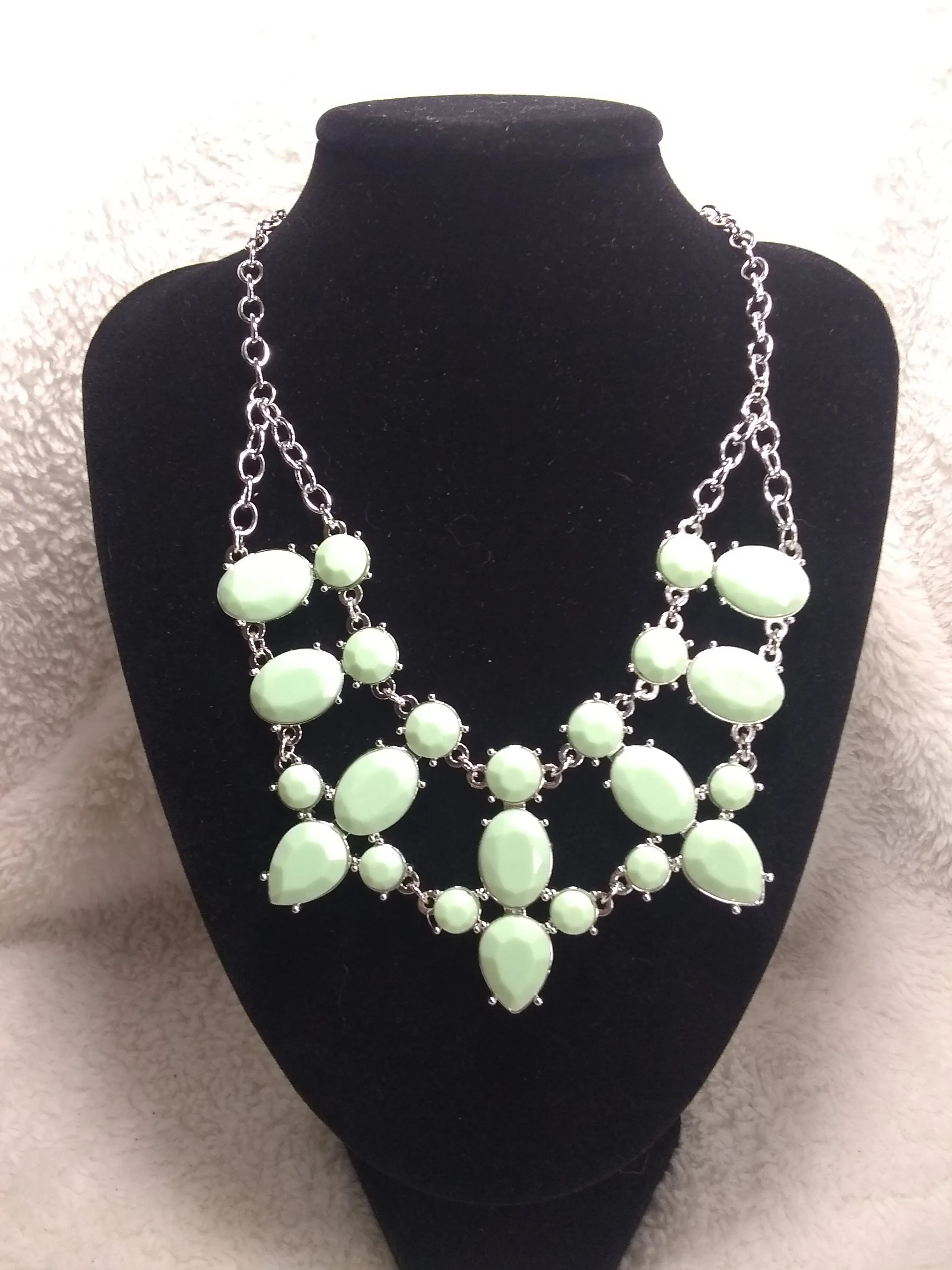 Paparazzi Goddess Glow Green Exclusive Necklace