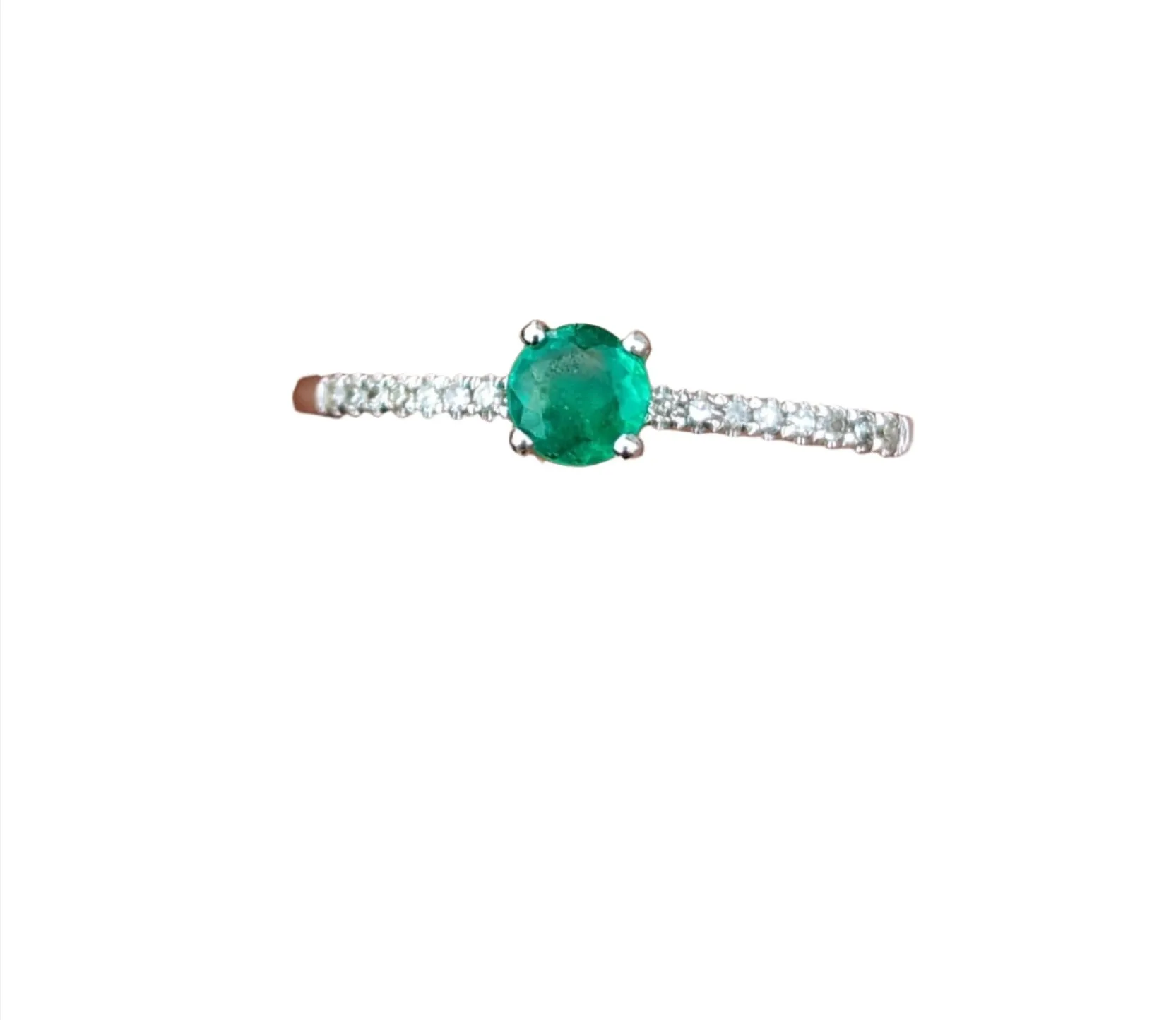 Round Green Emerald And Diamond Ring FR0100E