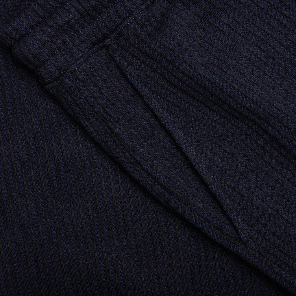 Seersucker Loopback Sweatshorts - Navy