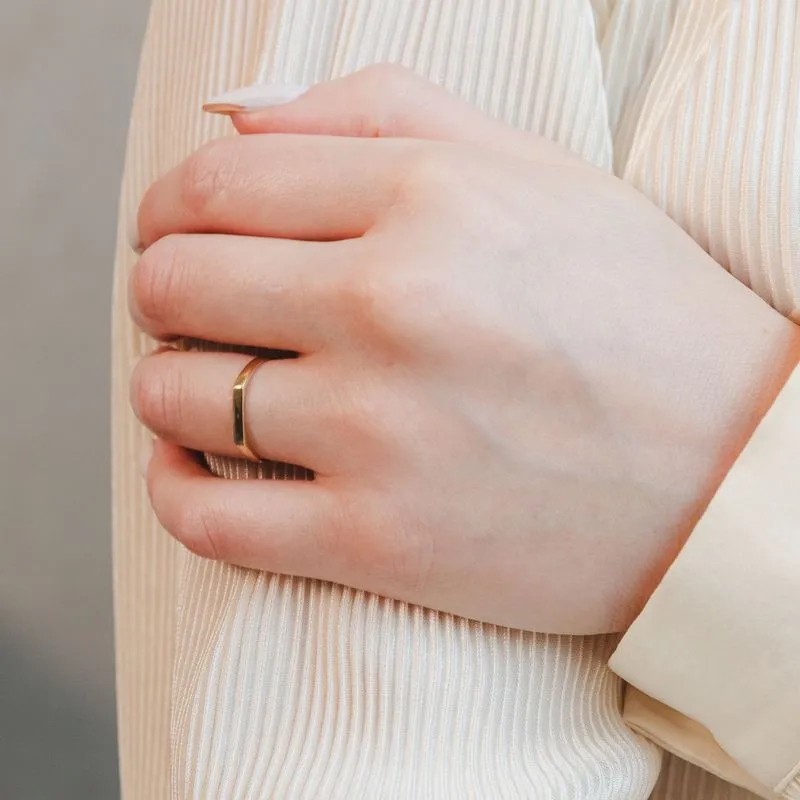 Slim Signet Ring