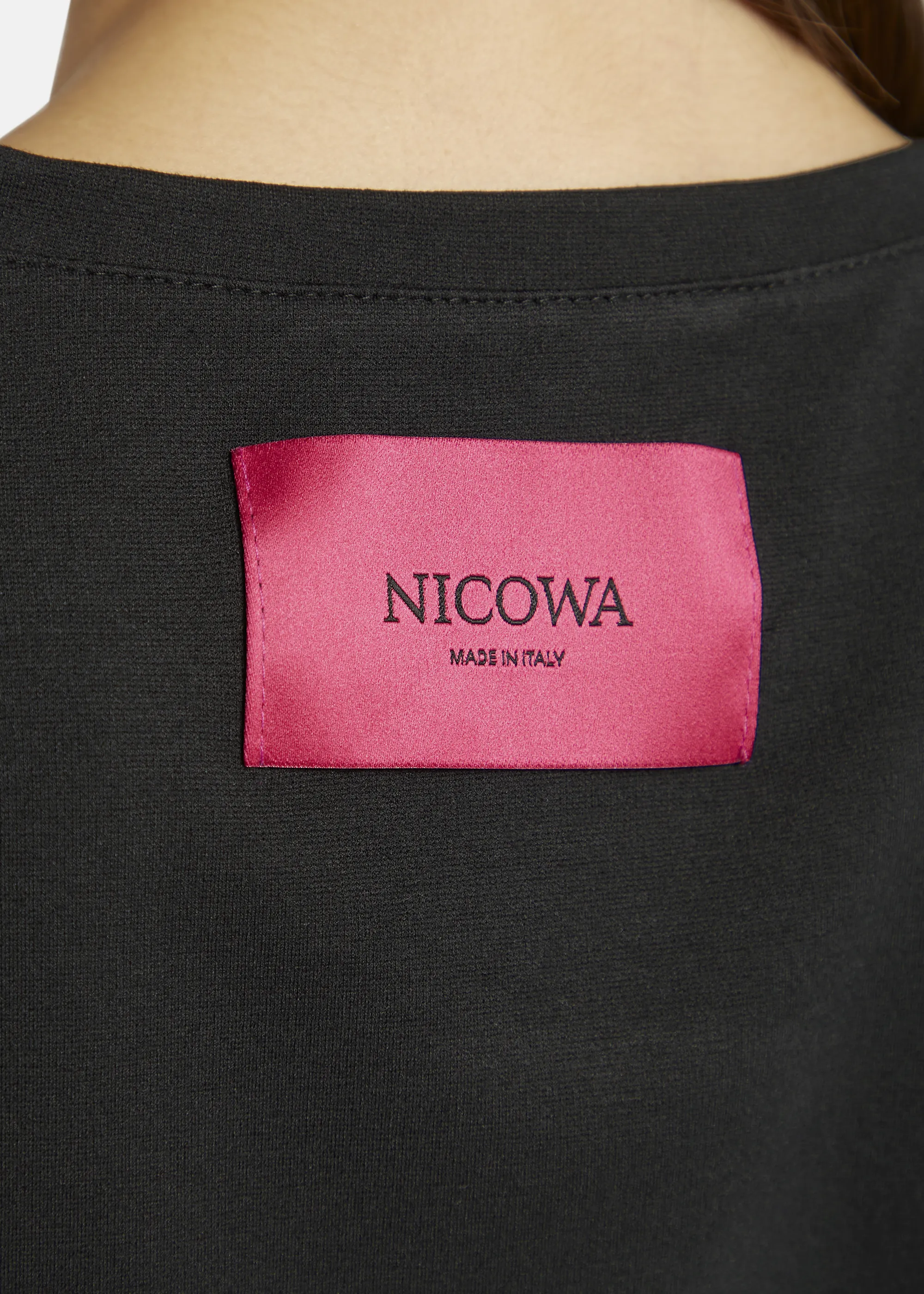 T-shirt with shoulder pads  -DILAWIA in BLACK