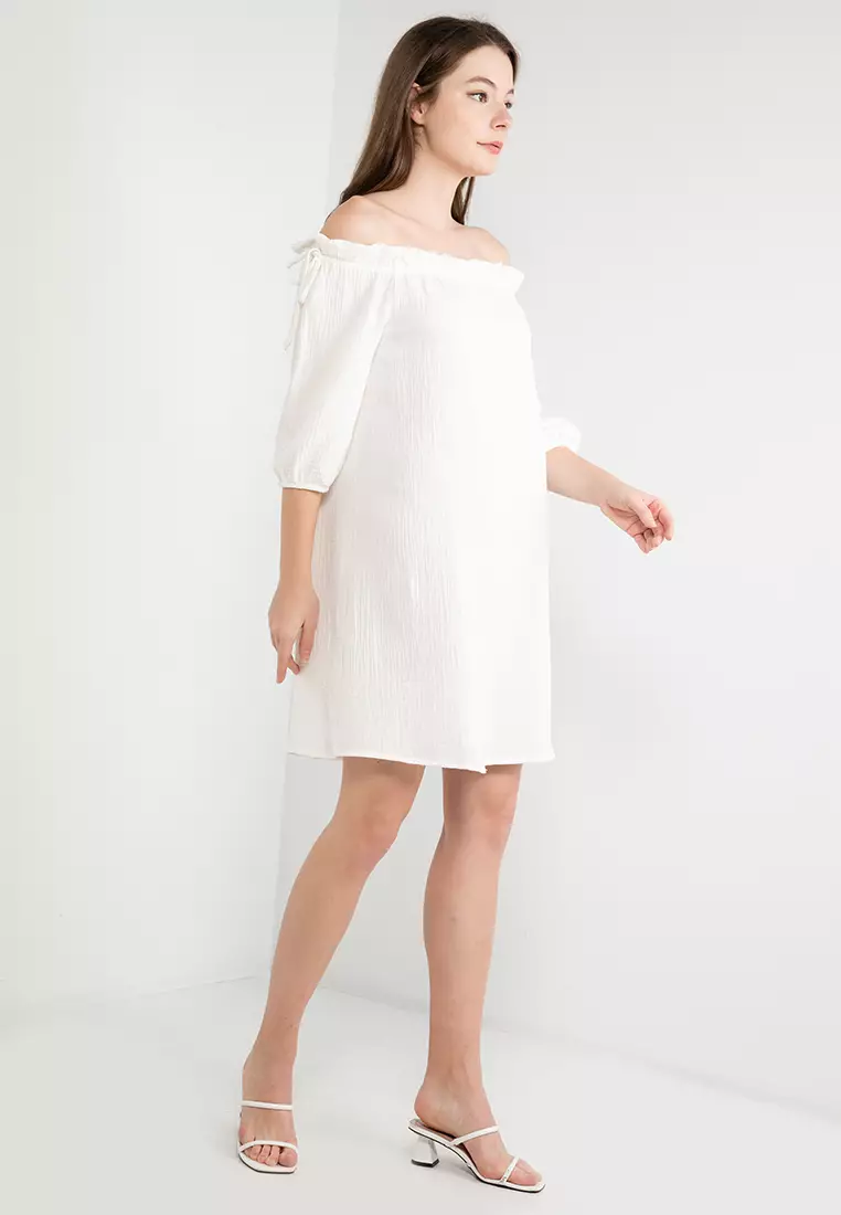 Tilla Thyra Shoulder Dress