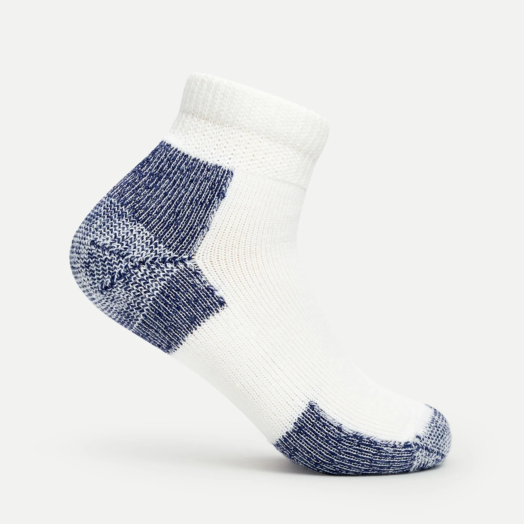  Unisex Maximum Padding Running Ankle Sock in White and Navy  