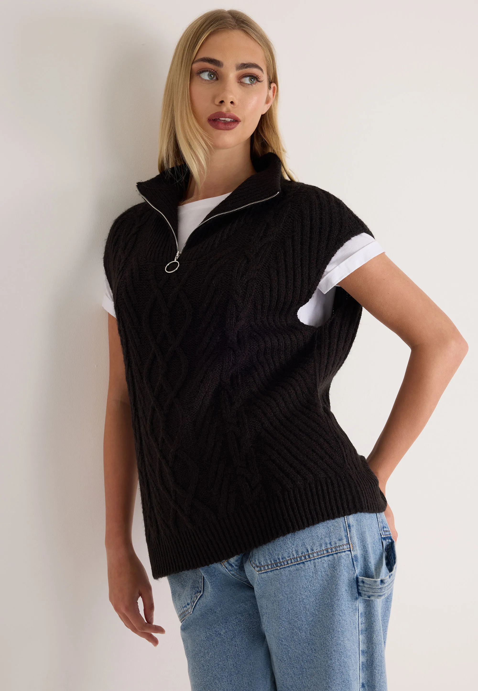 Womens Black Cable Knit Sleeveless Tank Jumper